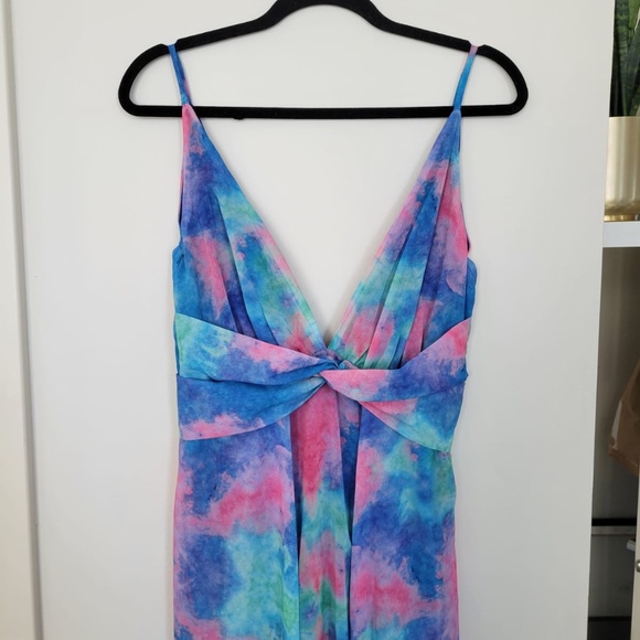 Lilys Kloset Tie Dye V Neck Dress - Picture 2 of 6